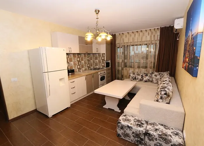 Erika - By The アパート